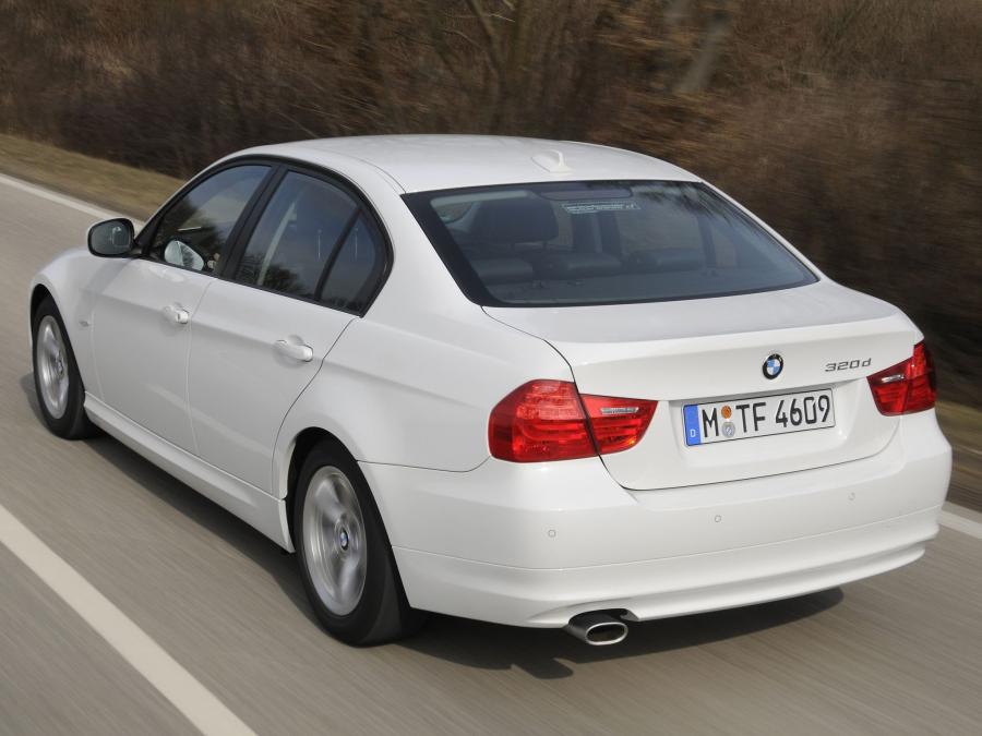  BMW 320d EfficientDynamics Edition 2009 года  (фото 7 из 18)